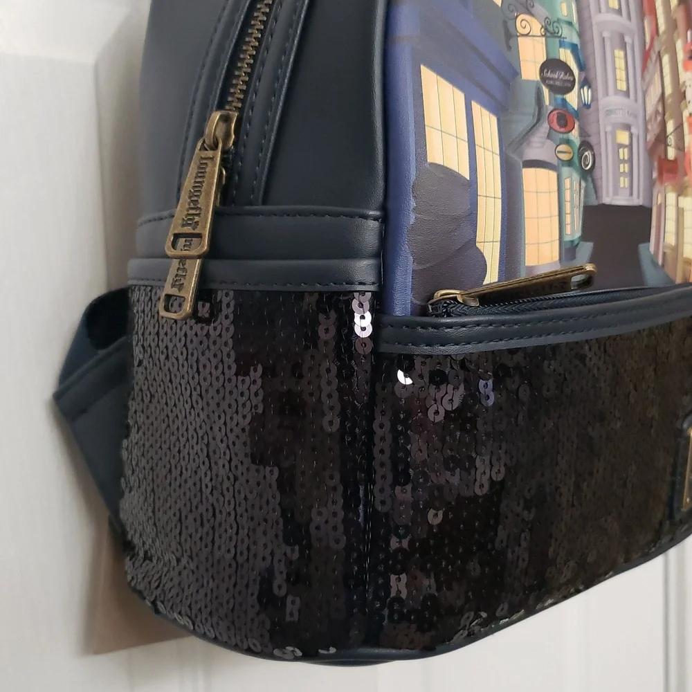 Loungefly Harry Potter Diagon Alley Mini Backpack - Black‎
